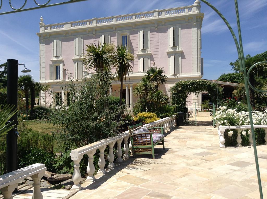 Chateau La Roque Margaux Ξενοδοχείο Servian Εξωτερικό φωτογραφία